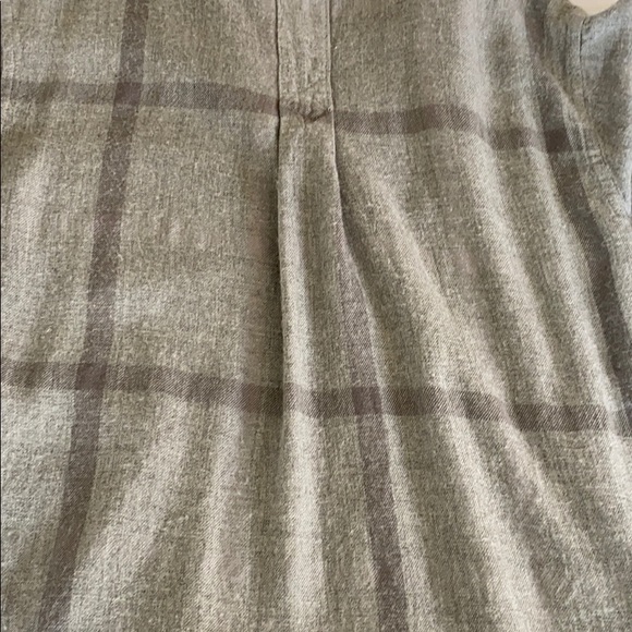 ❌SOLD Tobi Gray Plaid Flannel (Thread and Supply) - Picture 14 of 16